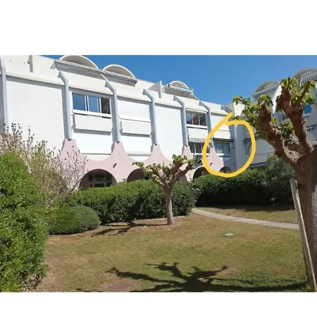 Apartmán Au Calme, Tres Bien Situe ,t2 Refait A Neuf, Clim Portative, 2 Piscines, 400 M De La Mer, Possibilite D Avoir 2 Vieux Velos ! *