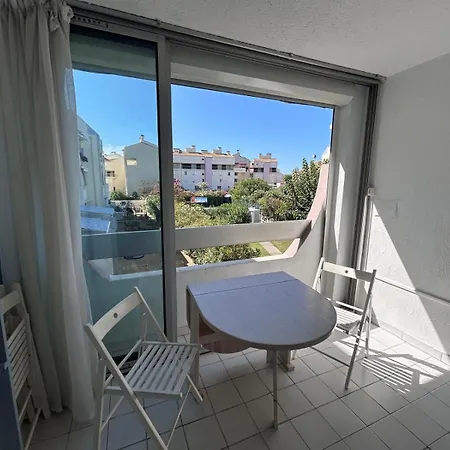 Apartmán Au Calme, Tres Bien Situe ,t2 Refait A Neuf, Clim Portative, 2 Piscines, 400 M De La Mer, Possibilite D Avoir 2 Vieux Velos ! *